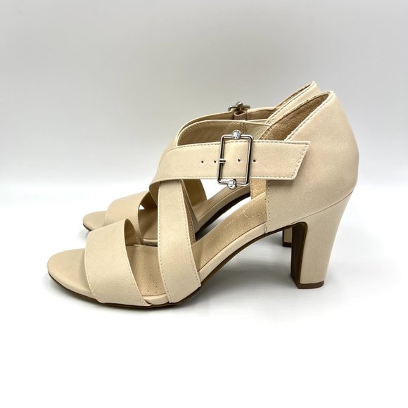 Lifestride Womens Carlyle Beige Cream Nude‎ Tan Faux Vegan Leather Heels Shoes - Picture 6 of 14